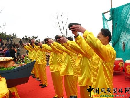 ���~�u�O�����׌ù���R��