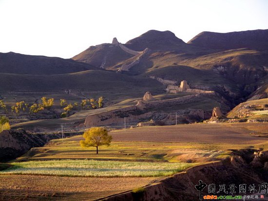 Ħ��X�L���L�����م^���_���L�� Bataizi Great Wall