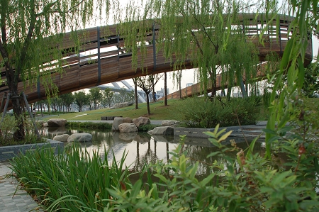 �������@