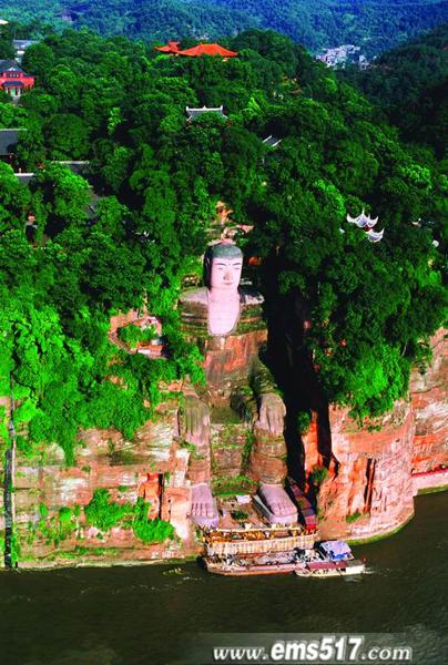 ��üɽ����ɽ��𾰅^