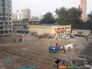 �������V���TסլС�^(q��)ʩ��ǰ�c�����󌦱�