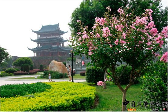 �M�����ĳǅ^���B�@�ֽ��O�Č��`�c˼��