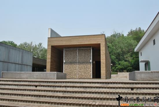 ��ɽ����չ�[�^����