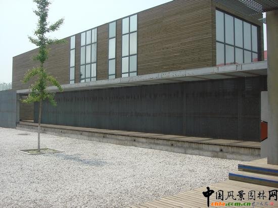 ��ɽ����չ�[�^����