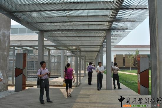 ��ɽ����չ�[�^����