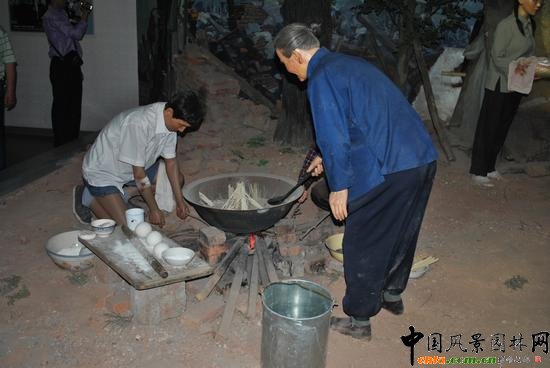 唐山地震遺址公園實景
