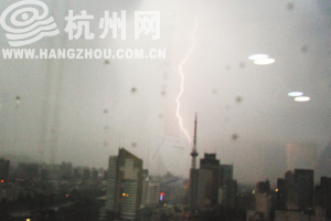 ���ݣ��L���ж�󣿷�����ͩ�r���۔ࣨ�D��