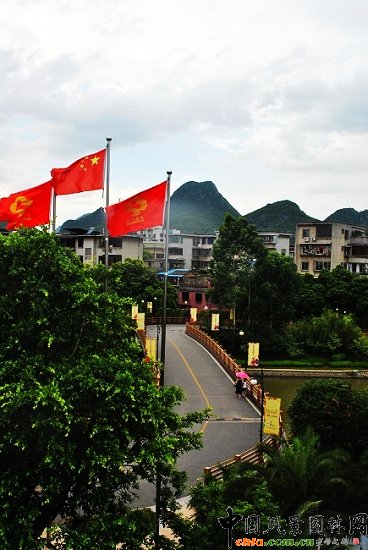 ������̩�������u