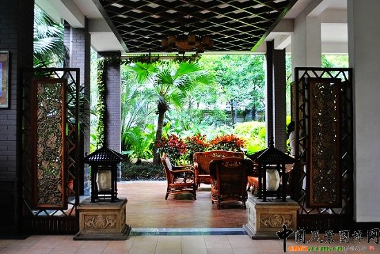 ������̩�������u