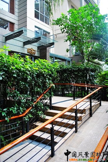 ������̩�������u