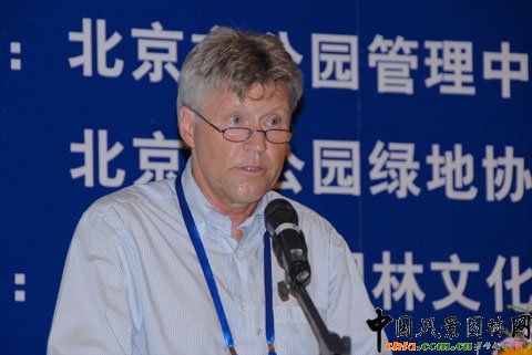 瑞士聯(lián)邦文化辦公室，文化遺產(chǎn)和歷史文物部門主任JOHANN M&Uuml;RNER（約翰 穆爾勒）