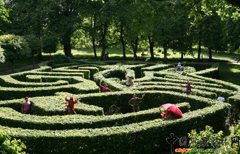 ǰ��������˂�