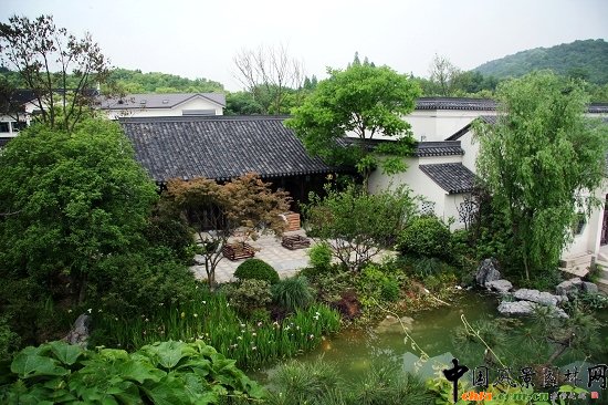 ���ݽ�ɳ�������Ļ��������Ŀ�Ƶ꾰�^����