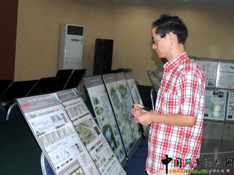  ���@ұ�����L(f��ng)���@�ָ�(j��ng)ِ�O(sh��)Ӌ(j��)��Ʒ�u(p��ng)���M�ɆT���w��