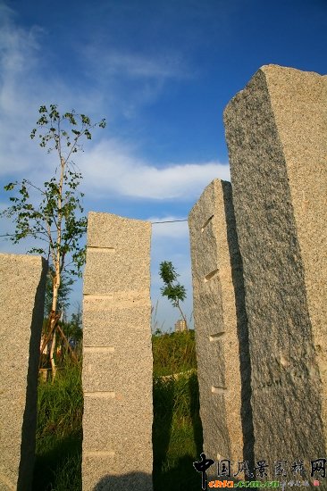 柱石林立話巨變