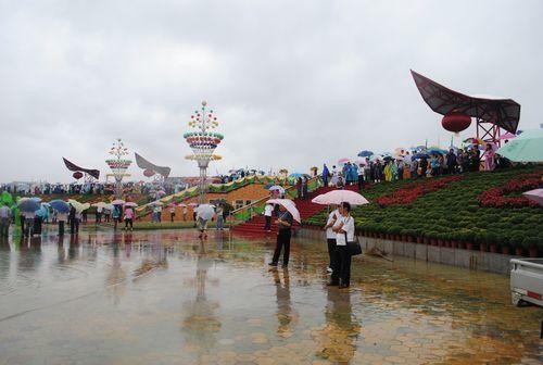 ��ʮ����ԭ��ľ���ײ��[���F(xi��n)��