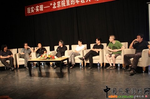 �w�����}