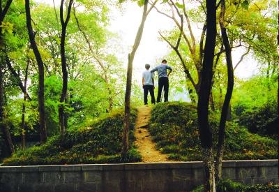 �Ϸʣ��l�ڡ����|���^�ϲȳ�һ���̣�