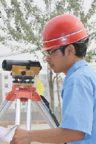 ������չ�@