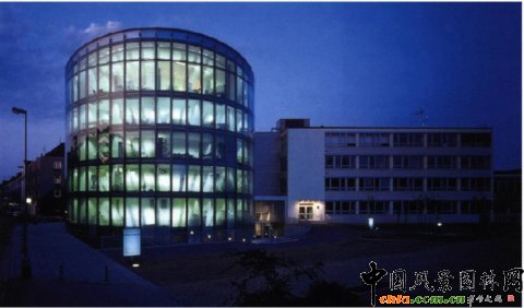 ����ܳ��������Z������˹����Ʒ