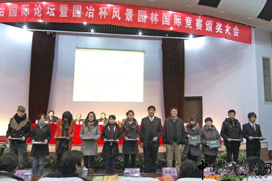 �@ұ���Ą