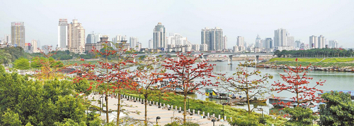 �ό����O�F���˾ӳ��г�Ч���@