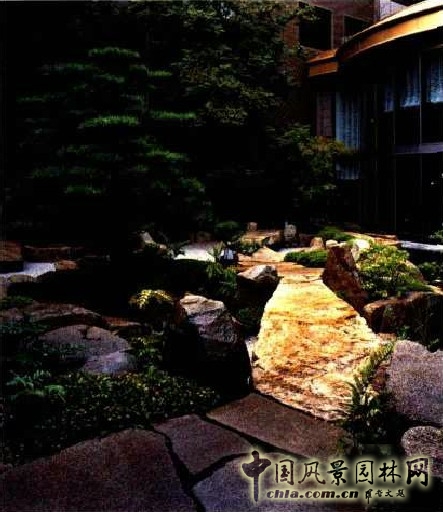 枡野俊明 中庭 瀑松庭