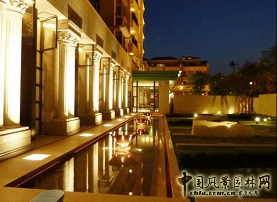 曾宥榕 設計作品 經貿巴黎 夜景照明