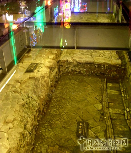 邱堅珍 作品 廣州