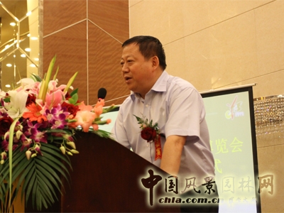 光合園林董事長(zhǎng)王明榮