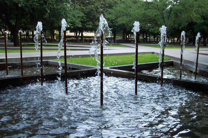 德克薩斯州 沃斯堡市 伯納特 公園 中國風景園林網