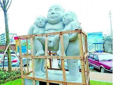 城市雕塑 公共空間 2012十大丑陋雕塑