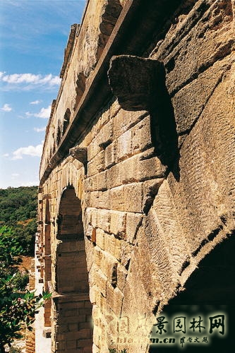 加爾橋 中國風景園林網(wǎng)