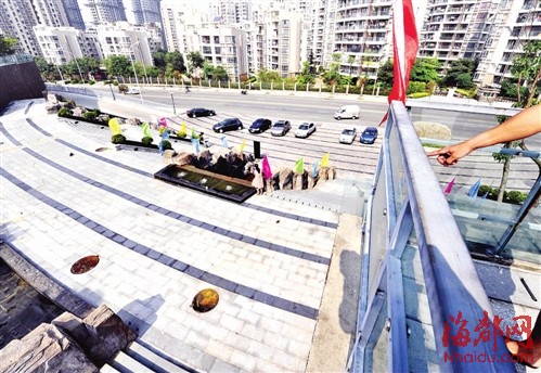 福州 金牛山公園 護欄玻璃 缺失 女童 跌落 高臺 中國風景園林網(wǎng)