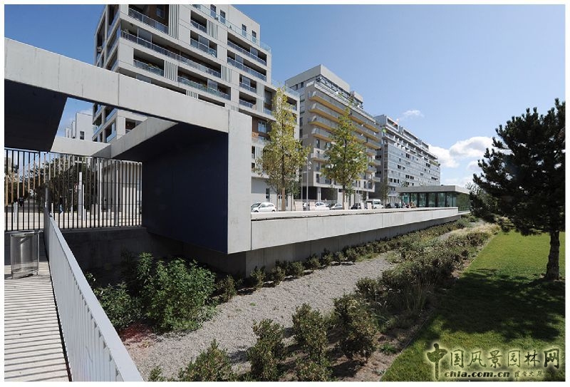 布洛涅-比揚古社區公園