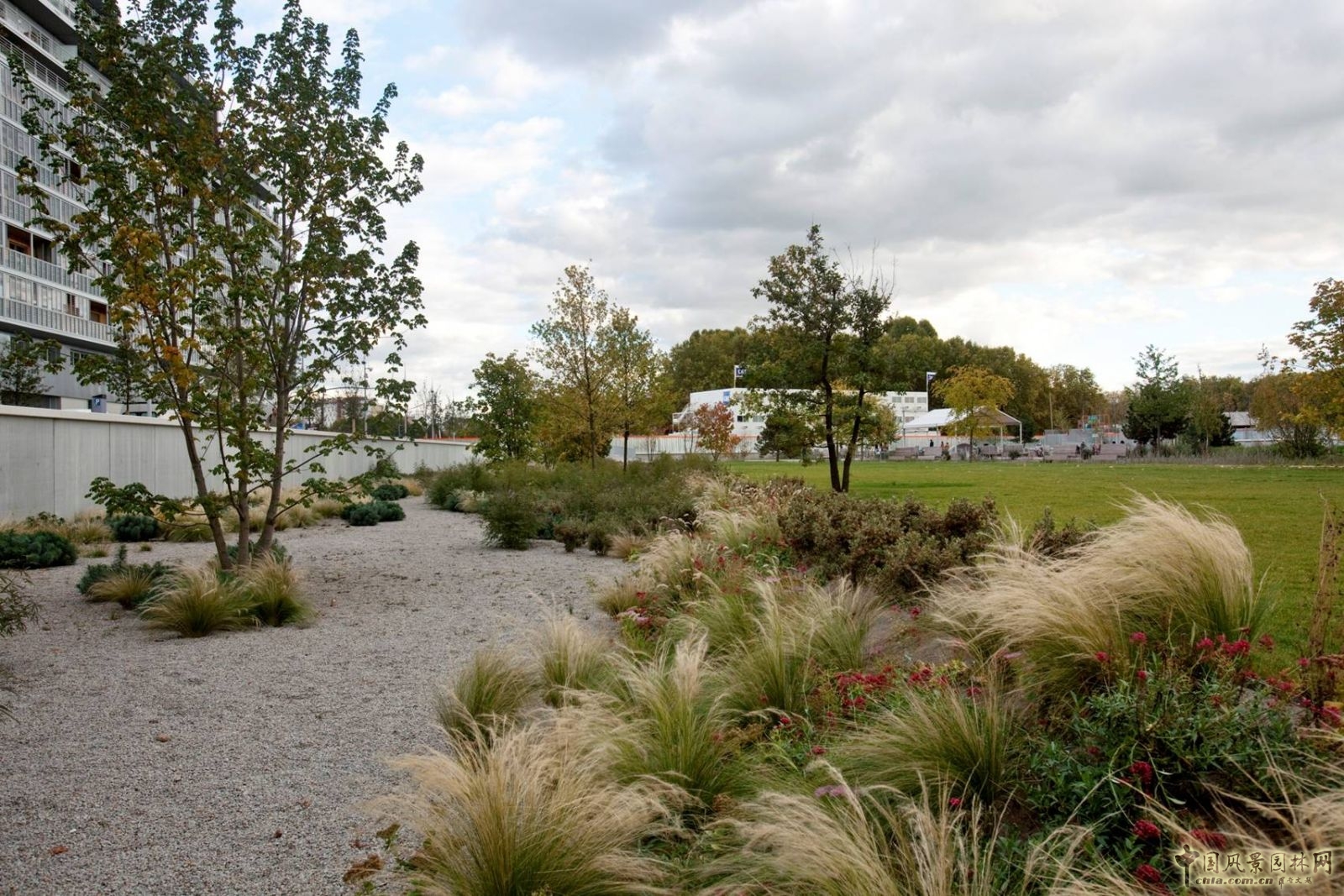 布洛涅-比揚(yáng)古社區(qū)公園