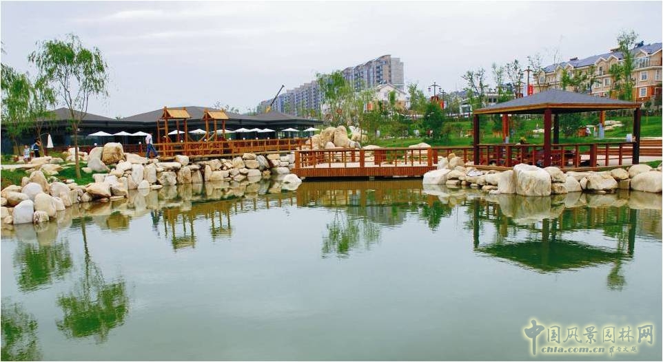 唐城墻遺址公園（曲江段）