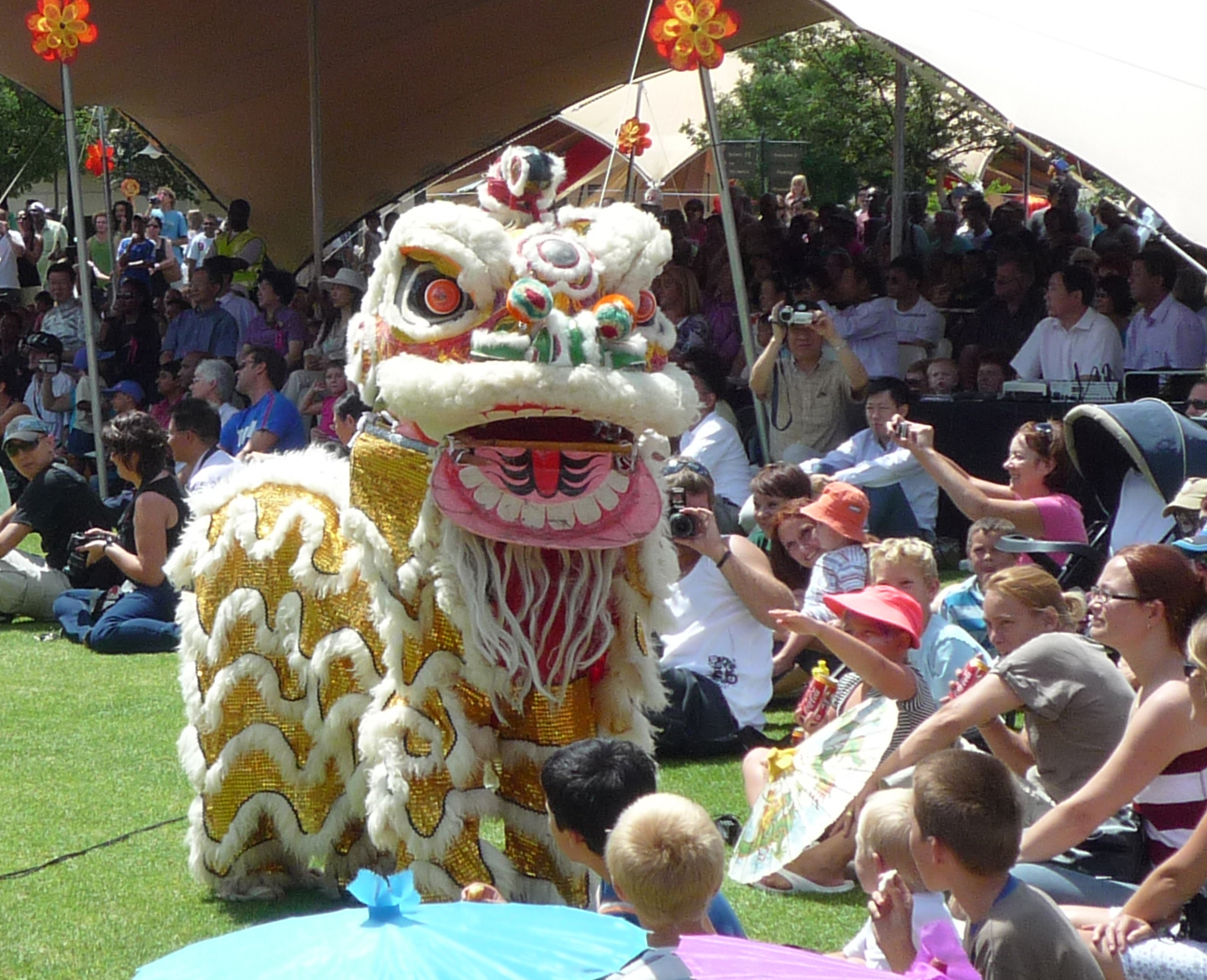 海外過年 迪拜帆船酒店 海外慶春節(jié)活動(dòng)