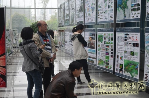 2012"園冶杯"國(guó)際競(jìng)賽巡展在四川農(nóng)業(yè)大學(xué)成功舉辦 巡展動(dòng)態(tài) 中國(guó)風(fēng)景園林網(wǎng)