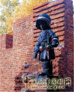 劉秀晨 綠色的云 風景園林 雕塑 布拉格 中國風景園林網