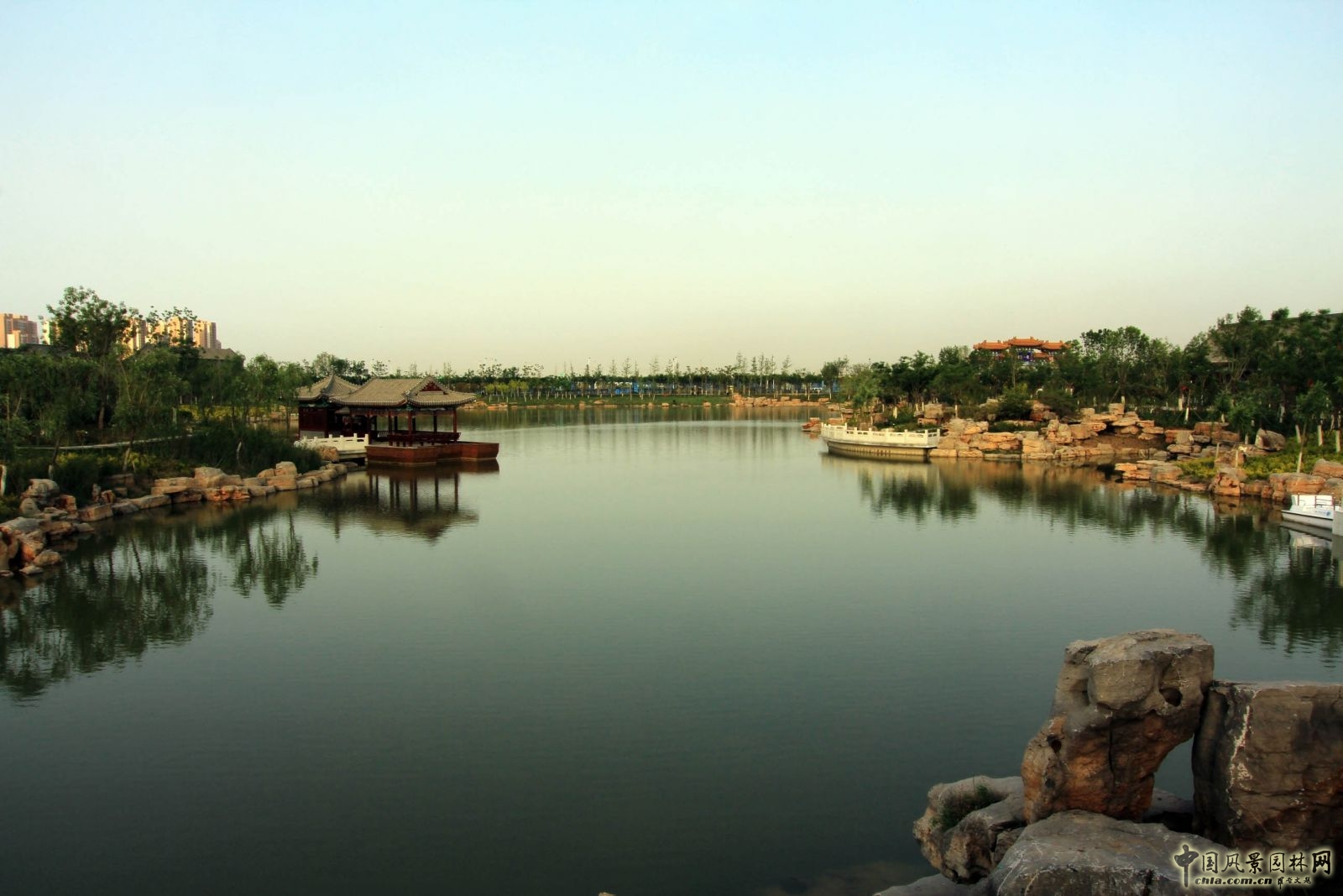 濱海一號10萬平米湖面