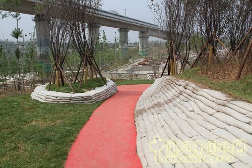 北京園博會(huì) 設(shè)計(jì)師廣場(chǎng) 聲波 設(shè)計(jì)理念