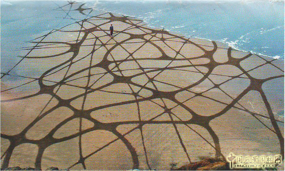 東入口設計自由海灘