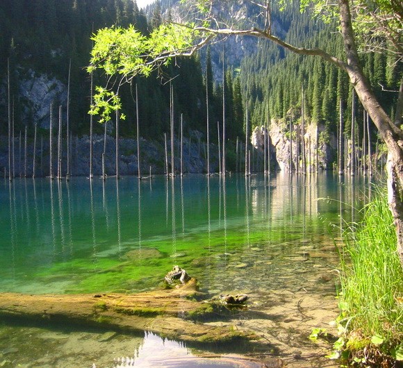 哈薩克斯坦的凱恩蒂湖