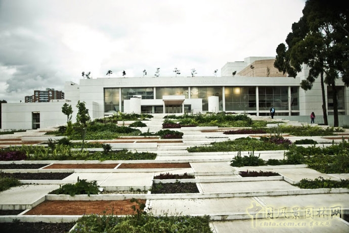 哥倫比亞Santodomingo圖書(shū)館公園