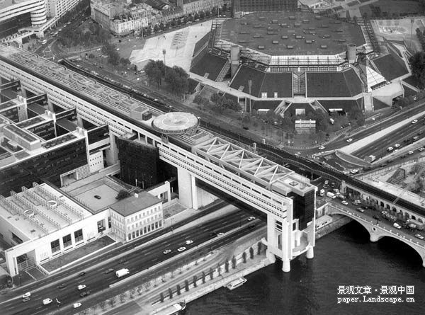 圖1　法國財政部大廈