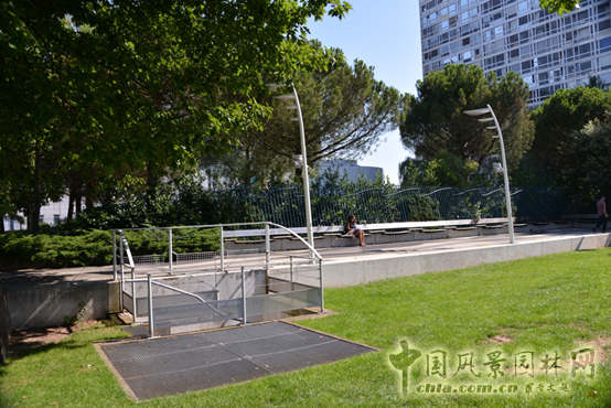 巴黎 蒙帕納斯車站 屋頂花園