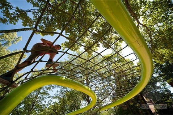 德國(guó)雕塑游樂(lè)場(chǎng)