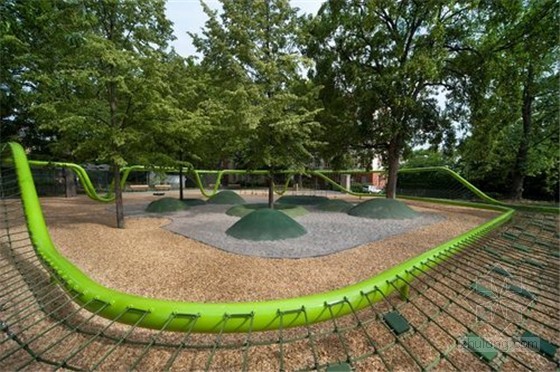 德國(guó)雕塑游樂(lè)場(chǎng)