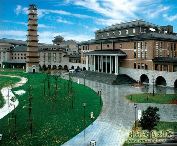 深圳平安金融大學 景觀設計 何小強 設計師 中國風景園林